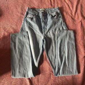Abercrombie Curve Love 90’s Slim Straight Ultra High Rise Jeans